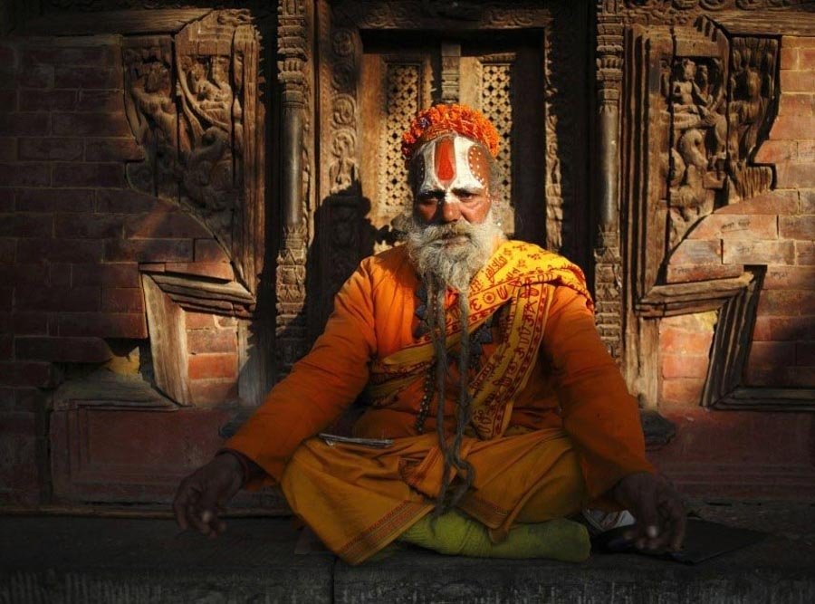 imgi_107_sadhus-sanyasins-at-kumbh.jpg