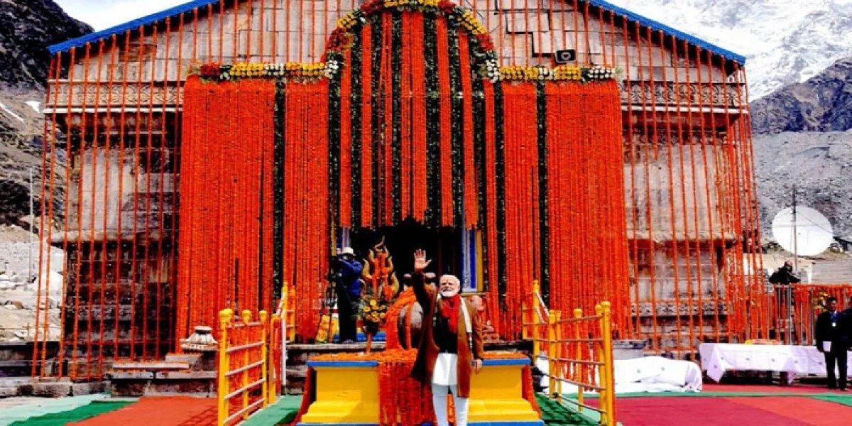 imgi_8_resize-1599978821548440477ModiinKedarnath